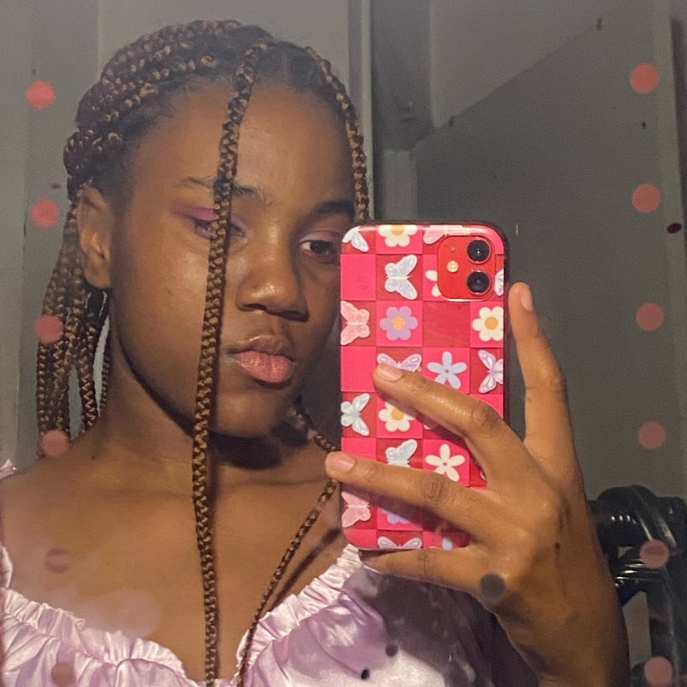 Meet your Posher, Janelle
